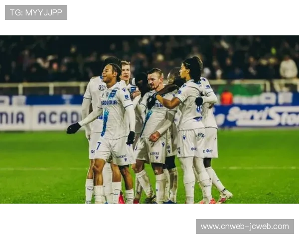 法甲新格局:朗斯创队史纪录能否撼动巴黎霸主地位? 法甲新格局:朗斯创队史纪录能否撼动巴黎霸主地位?