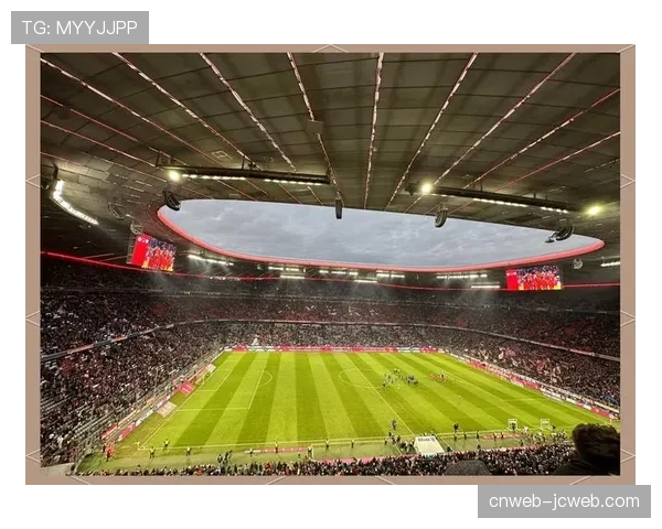 现场:拜仁vs多特蒙德赛前,安联球场外聚集大量双方球迷